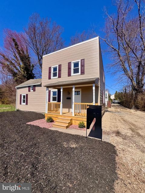 Homes For Sale - 821 Larkin St<br/> NEW CASTLE, DE 19720