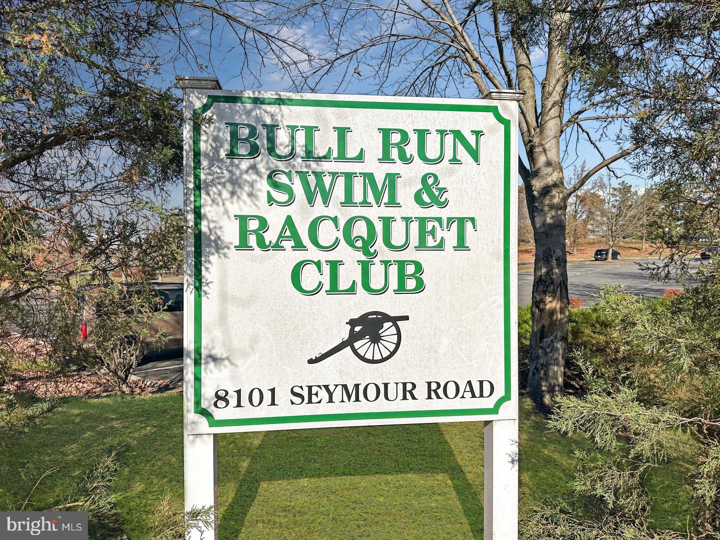 PARADISE - Residential Lease