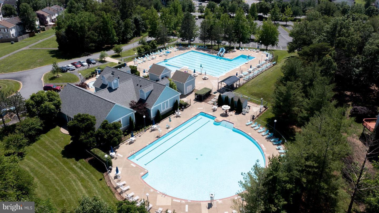 PARADISE - Residential Lease