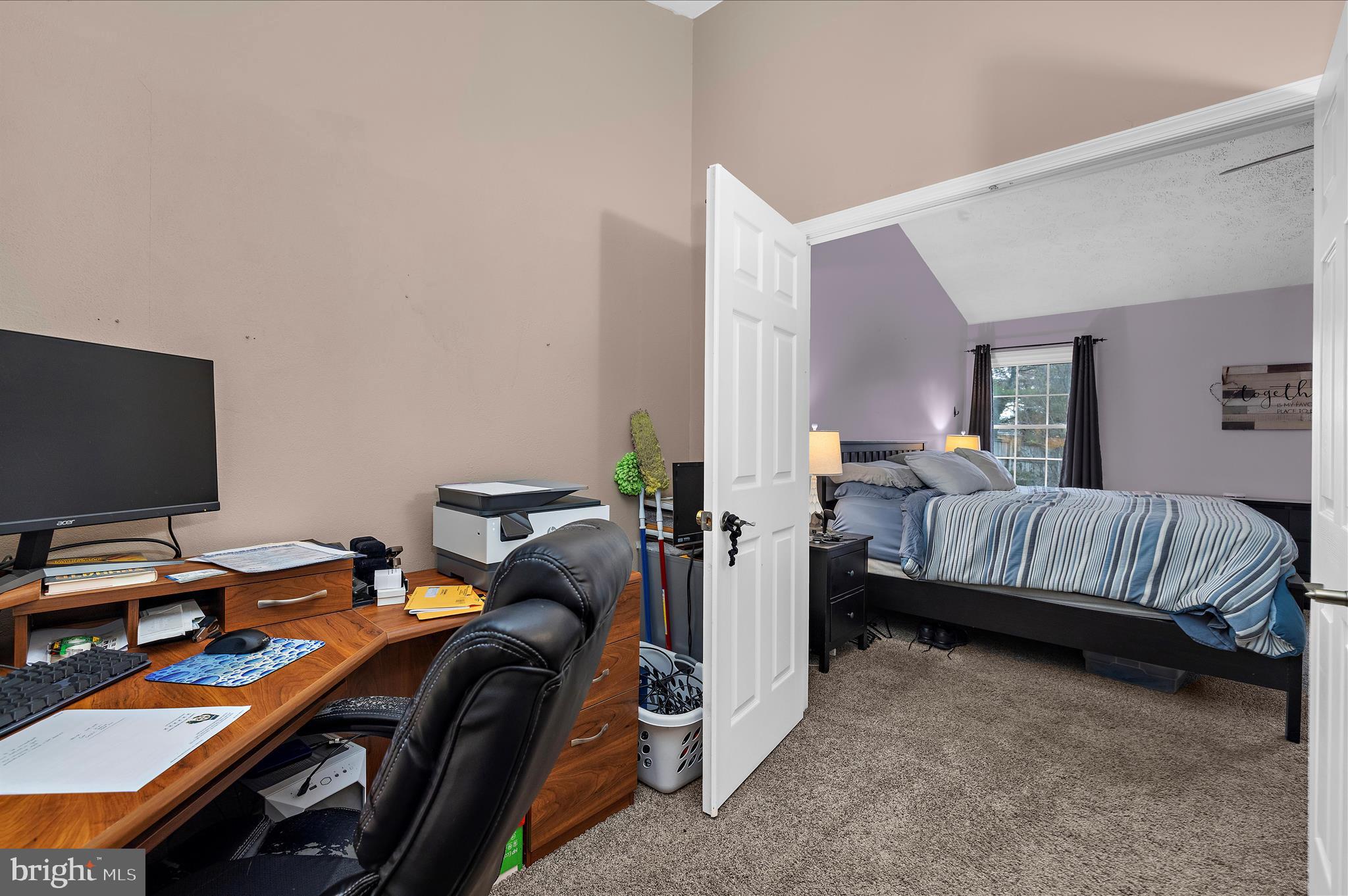 WOODLAND RUN - Residential