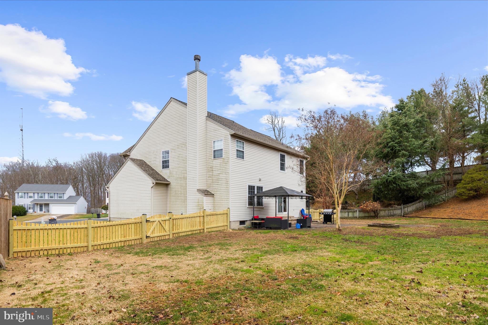 WOODLAND RUN - Residential