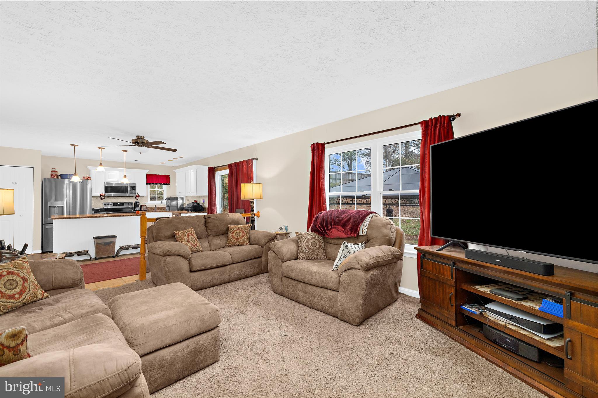 WOODLAND RUN - Residential