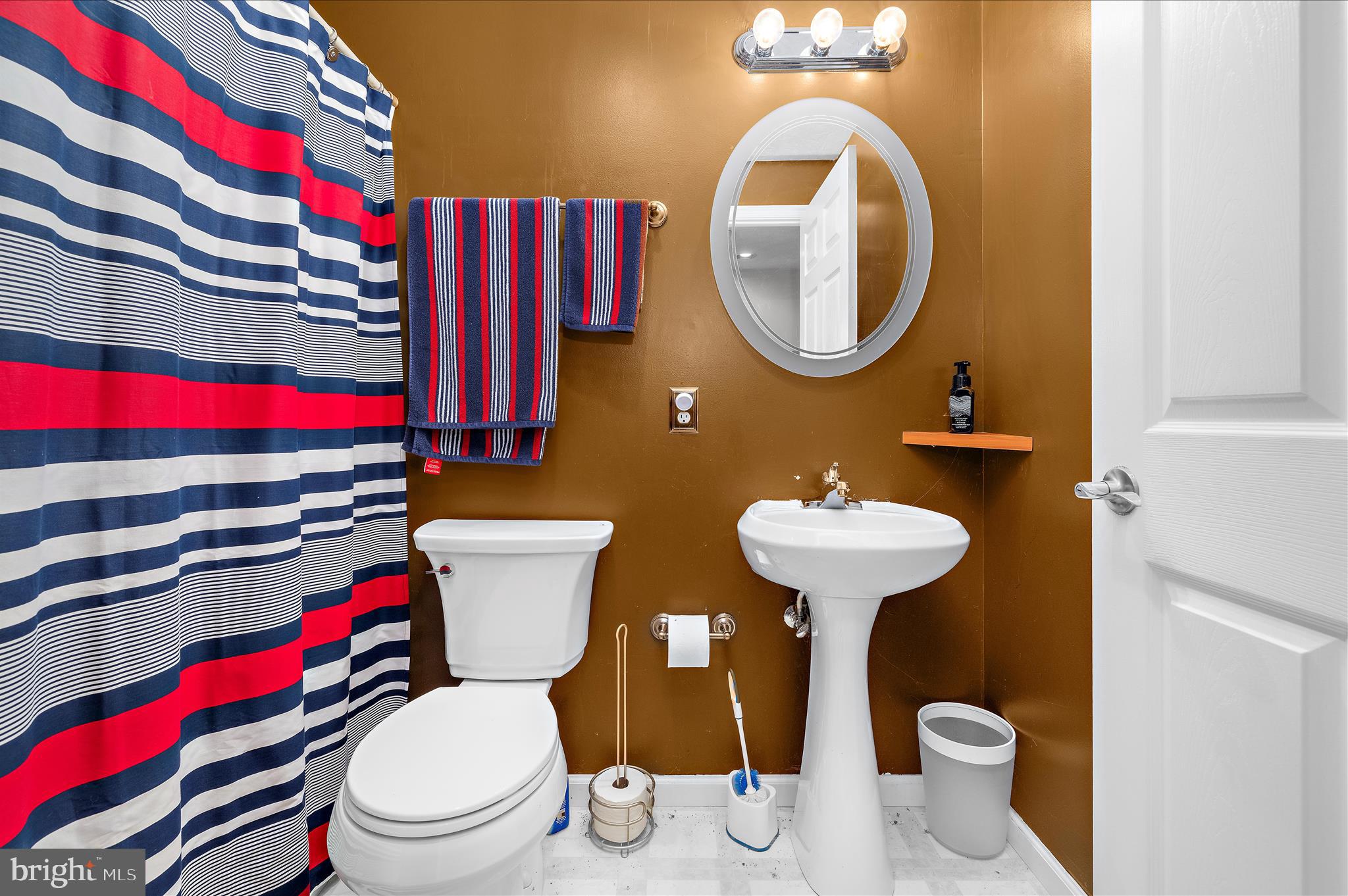 WOODLAND RUN - Residential