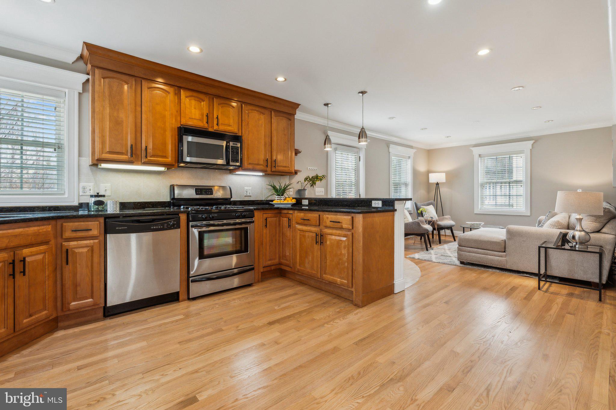 HARRIETT PARK - Residential