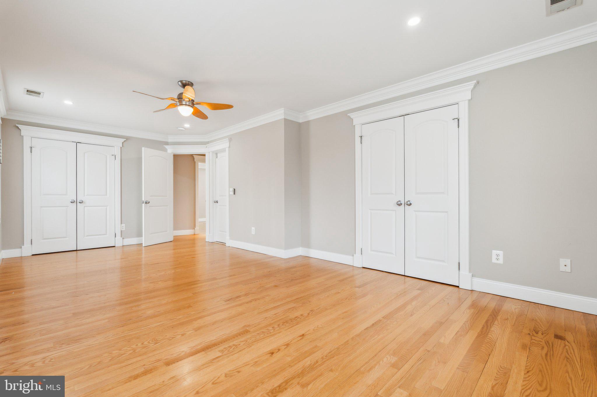 HARRIETT PARK - Residential