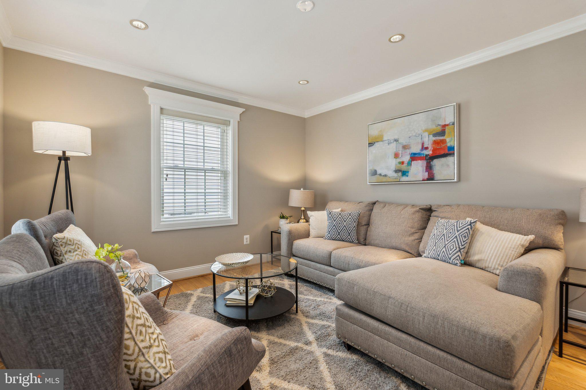 HARRIETT PARK - Residential