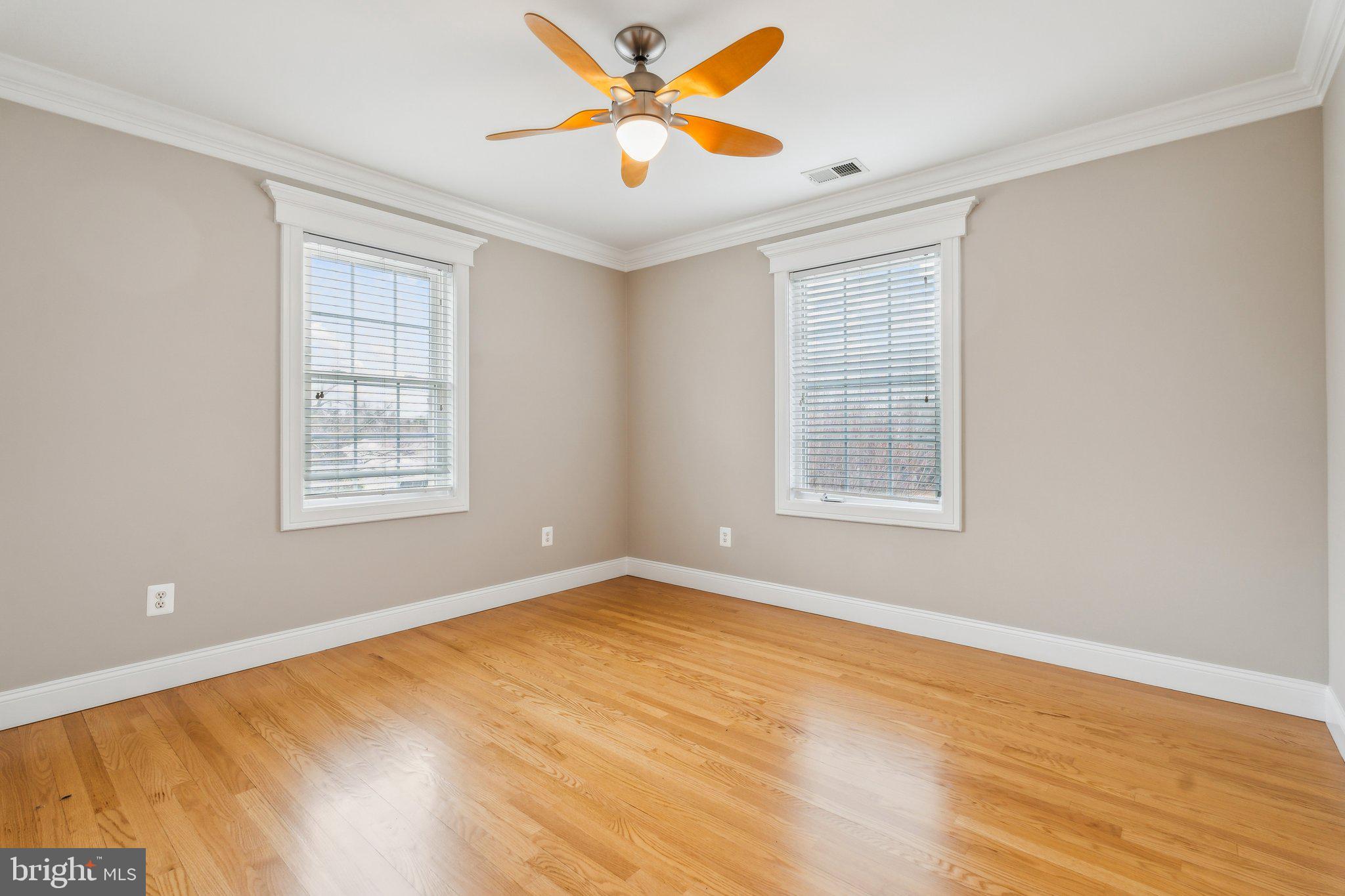 HARRIETT PARK - Residential