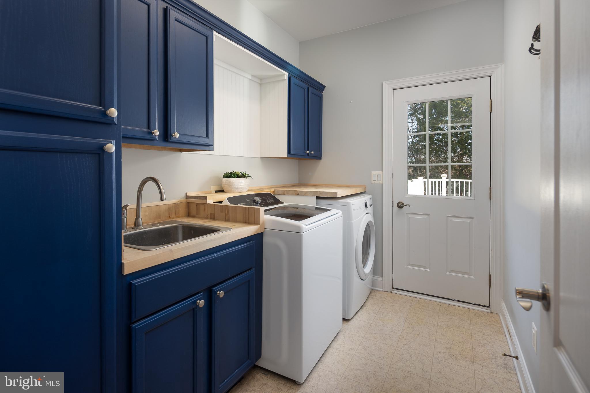 DOMINION VALLEY COUNTRY CLUB - Residential