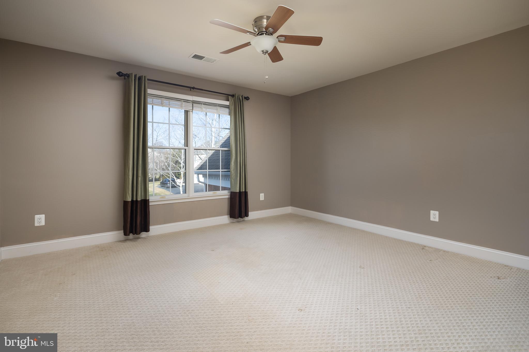 DOMINION VALLEY COUNTRY CLUB - Residential