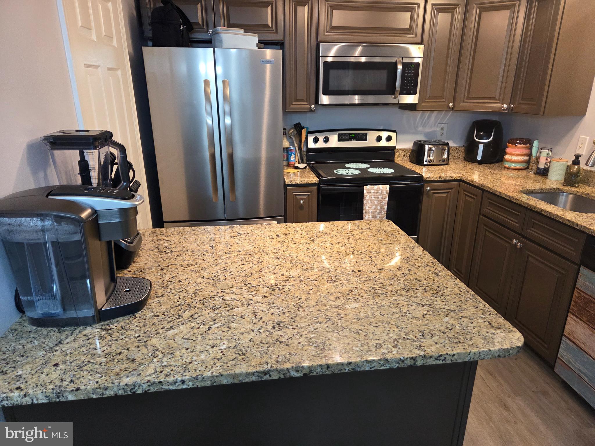 WATERS HOUSE - Residential Lease