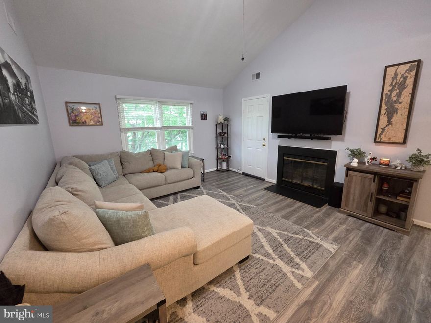 Terrific 2-Level Unit in spectacular condition. Second level loft is nicely finished and adds options to your layout! Fantastic location - Beautifully remodeled. Management company requires a 700 or higher credit score via Rentspree (TransUnion). Rental references will be contacted by management company. Well-documented proof of income resources required. Applicants must complete 2 short forms to be provided in addition to the online rental application (contact Listing Agent for application link). There is a non refundable $60 per applicant fee. The listing agent represents the landlord. Sorry, no pets. Contact listing agent for application or additional info. If the listing agent did not provide you the link for application, you don't have the right one.