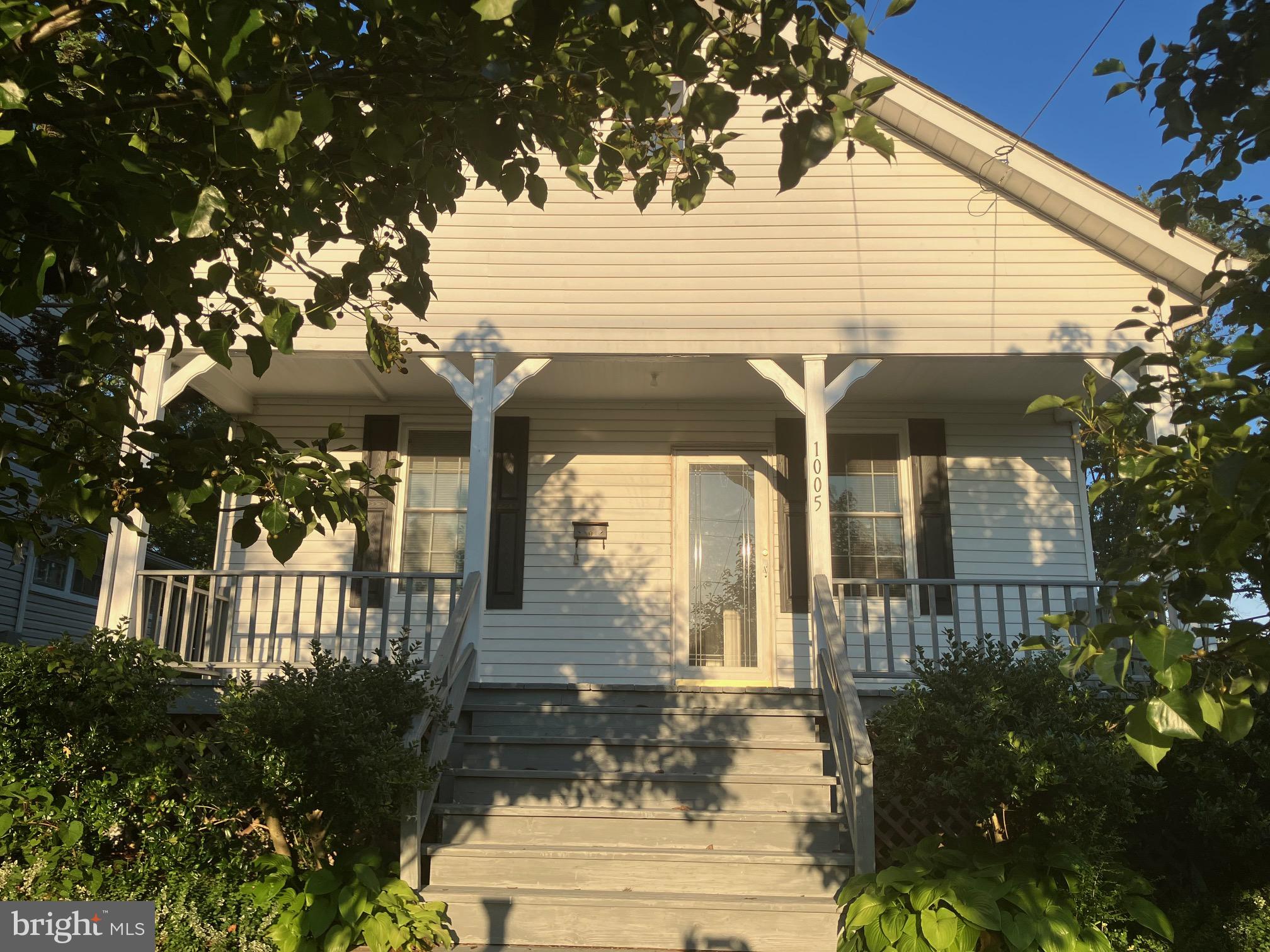 1005 TERRACE STREET