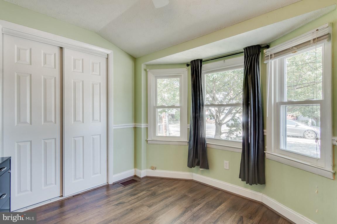 RIVIERA BEACH - Residential