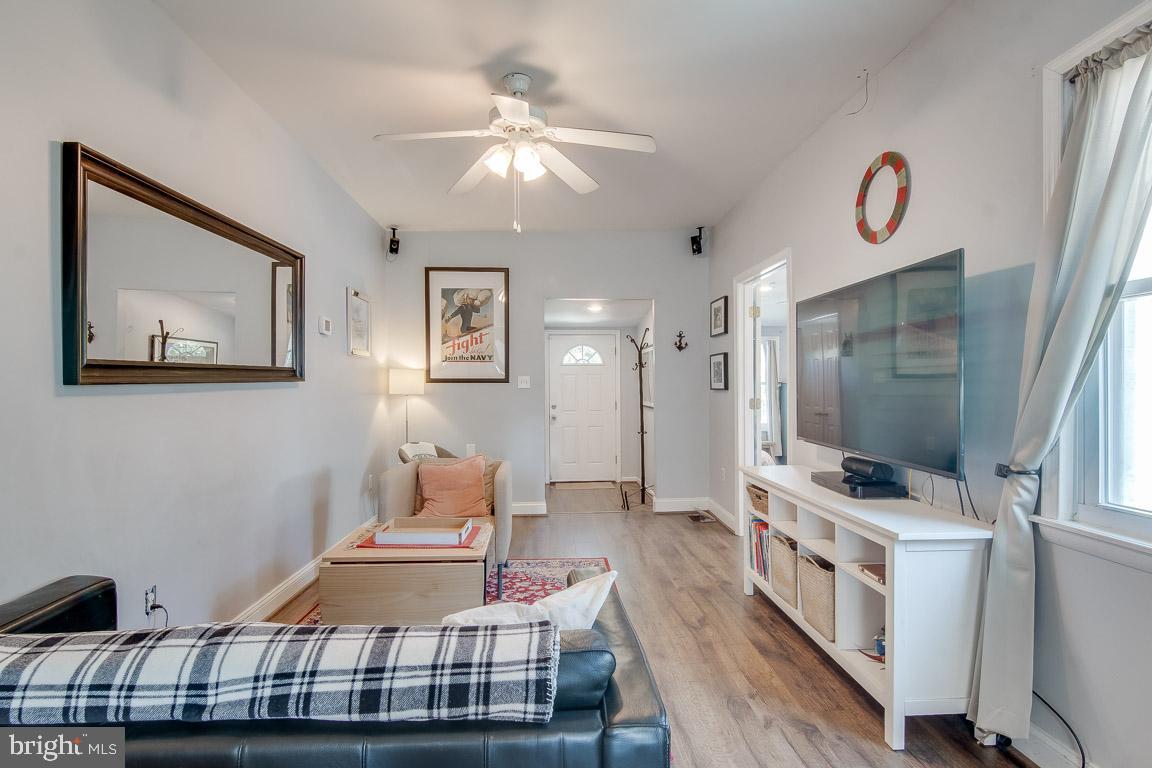 RIVIERA BEACH - Residential