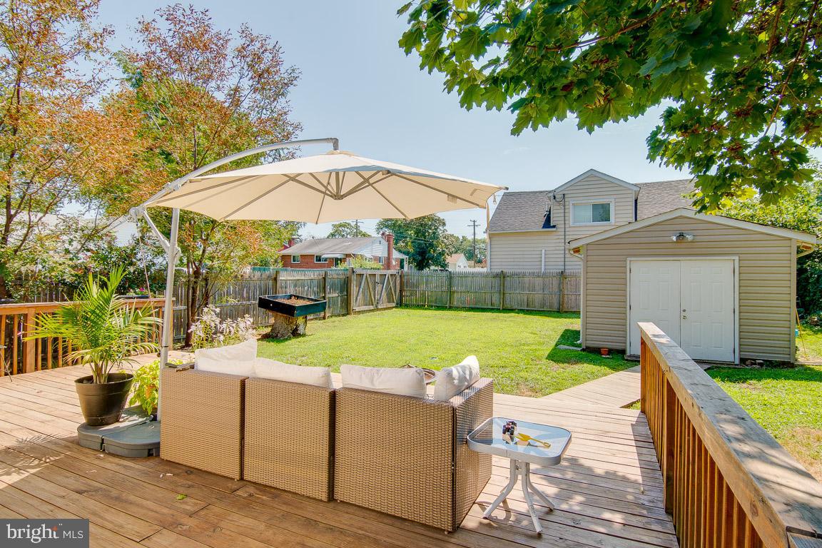 RIVIERA BEACH - Residential