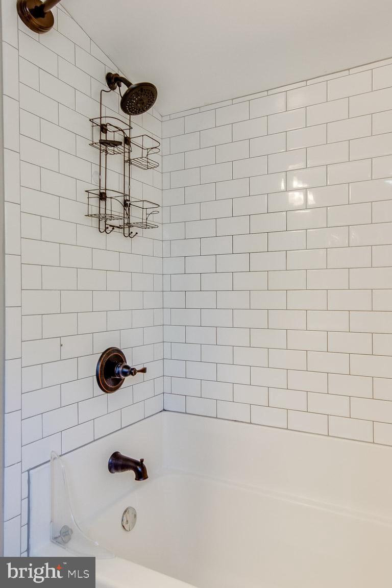 RIVIERA BEACH - Residential