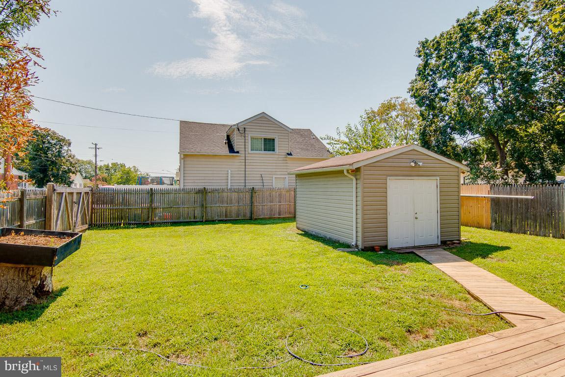 RIVIERA BEACH - Residential