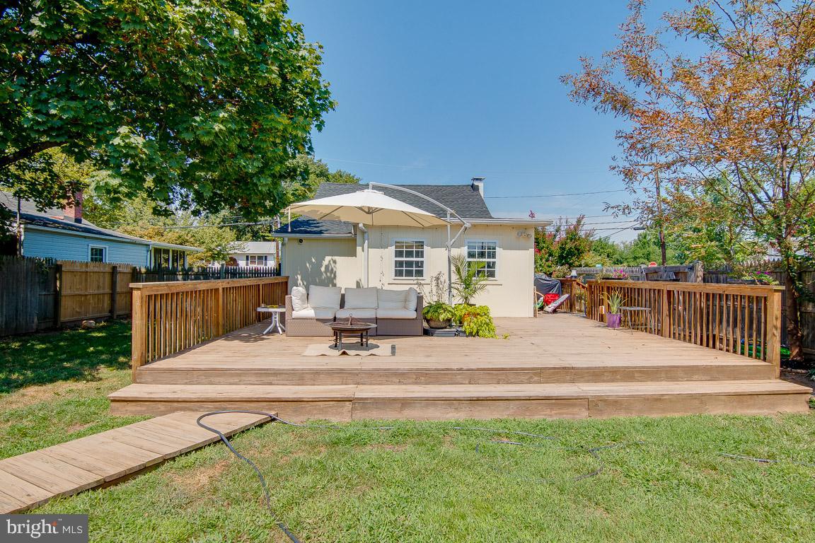 RIVIERA BEACH - Residential