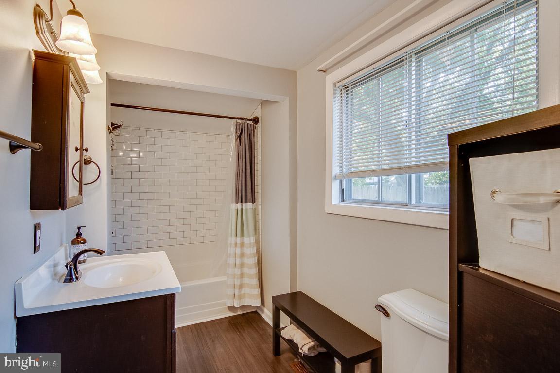 RIVIERA BEACH - Residential