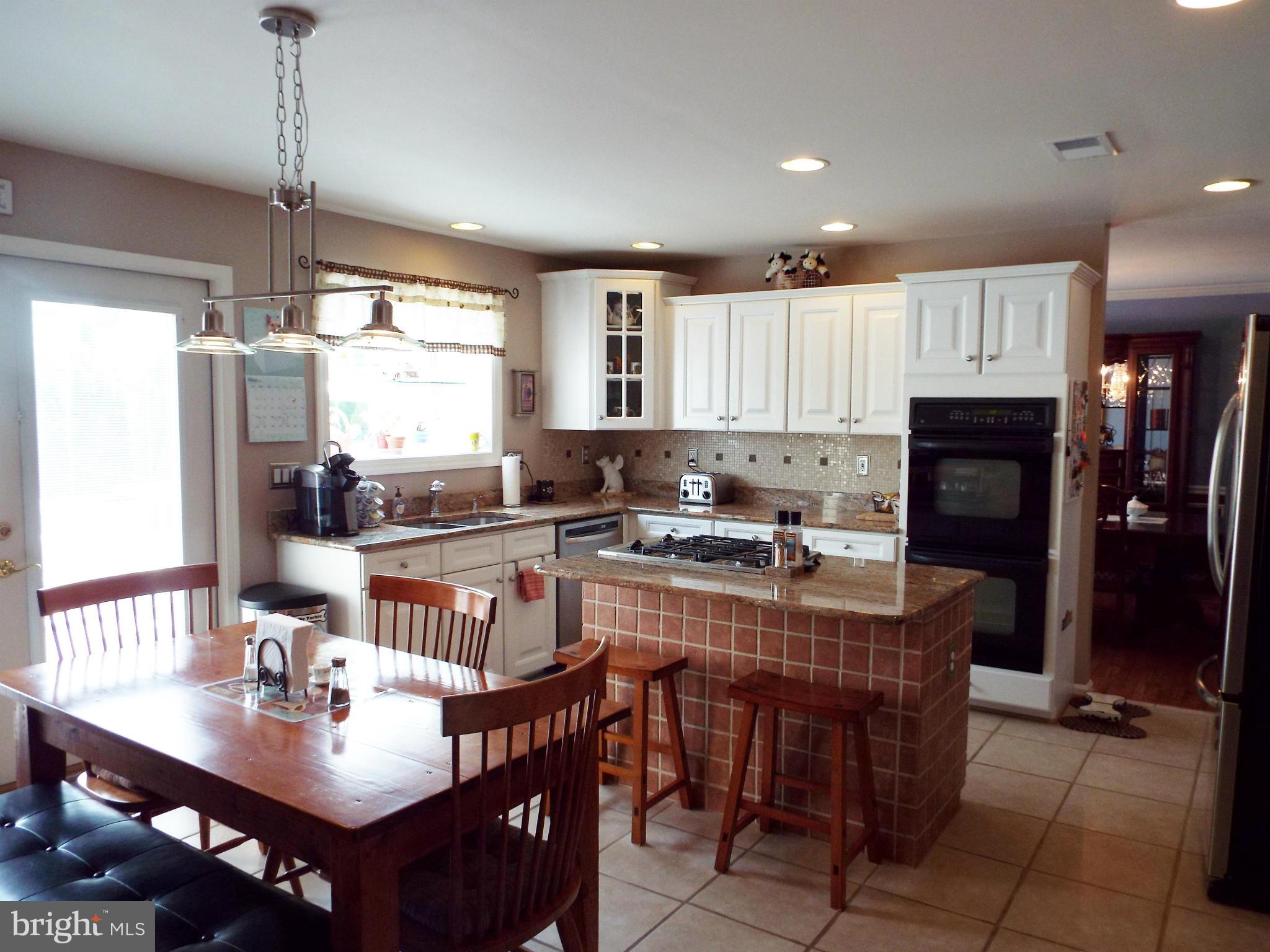 AUTUMN RIDGE - Residential