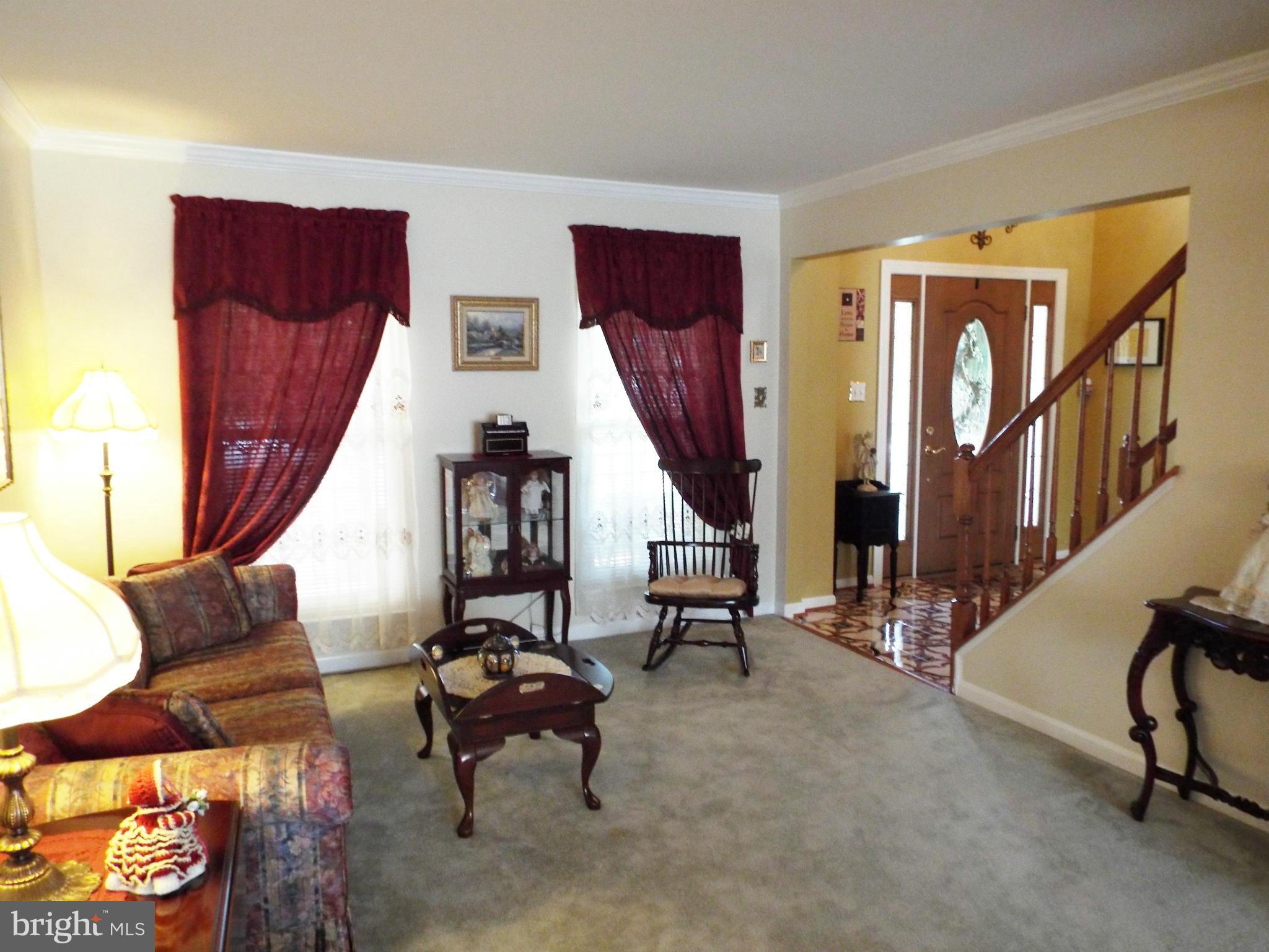 AUTUMN RIDGE - Residential