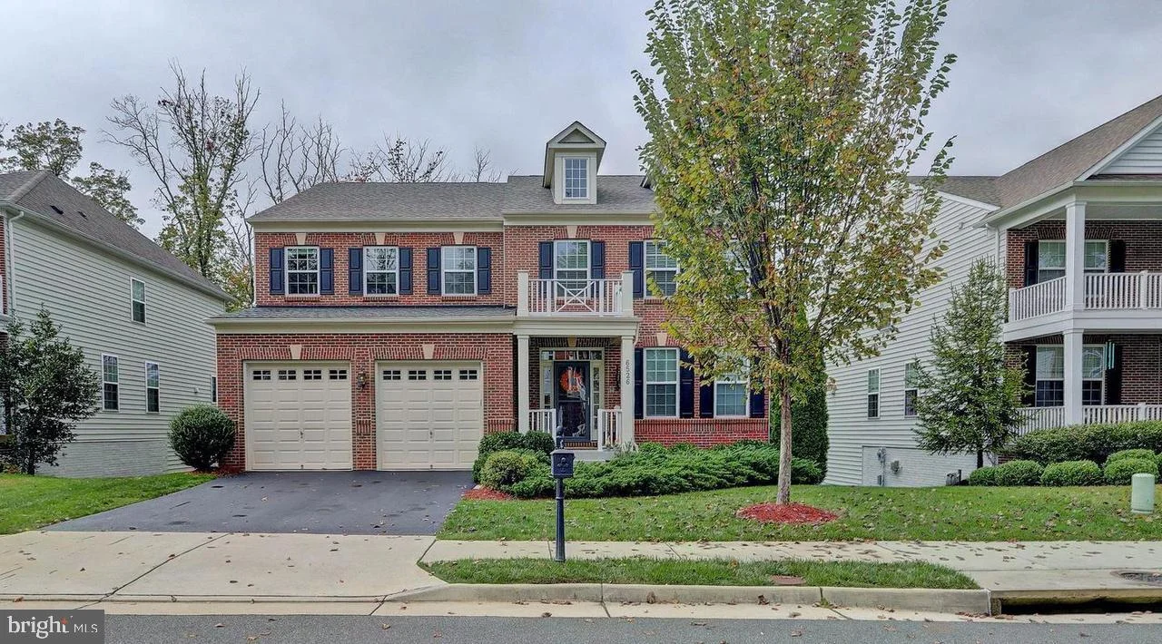 6526 Wayside Place