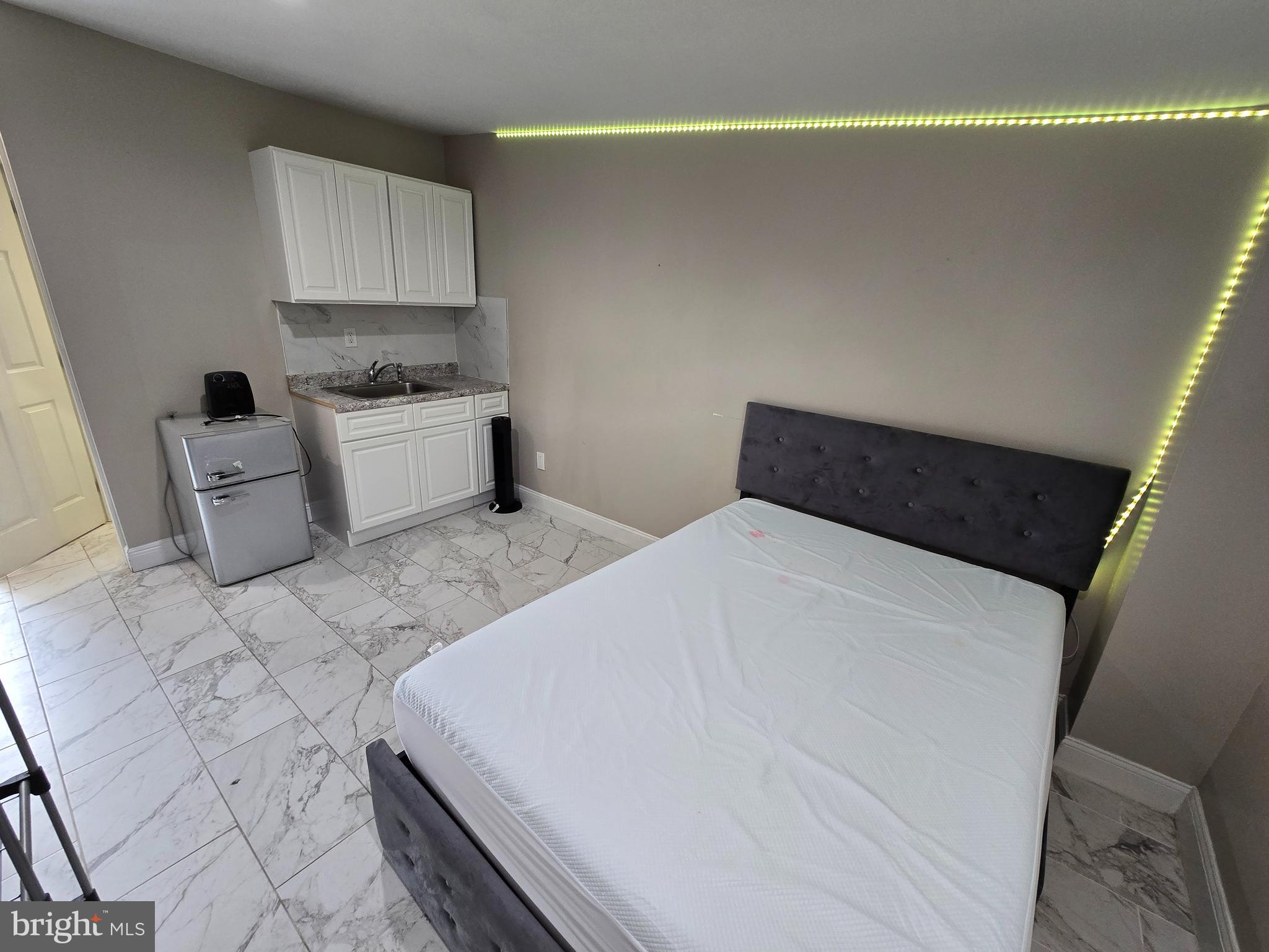 READING - Residential Lease