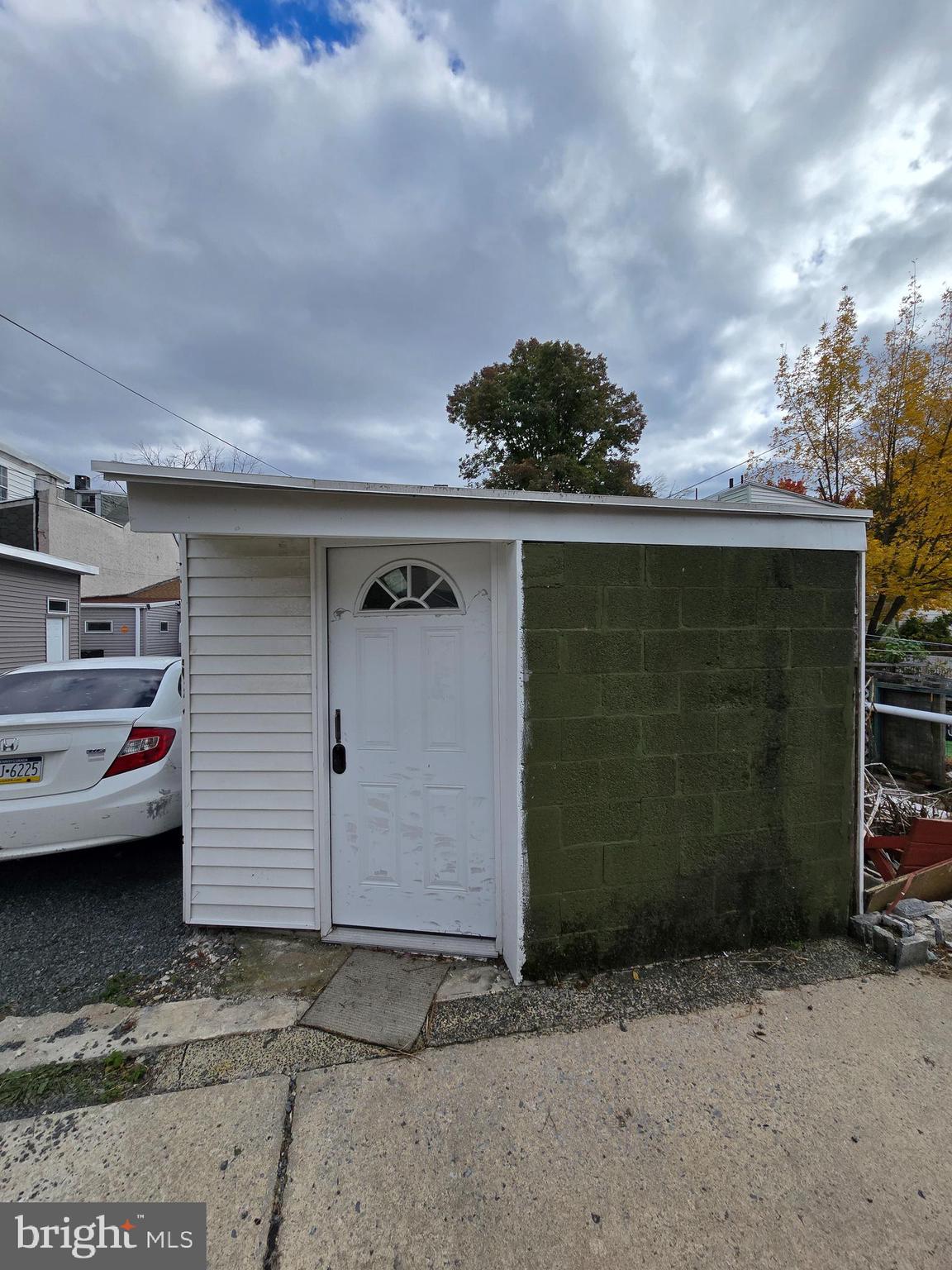 READING - Residential Lease