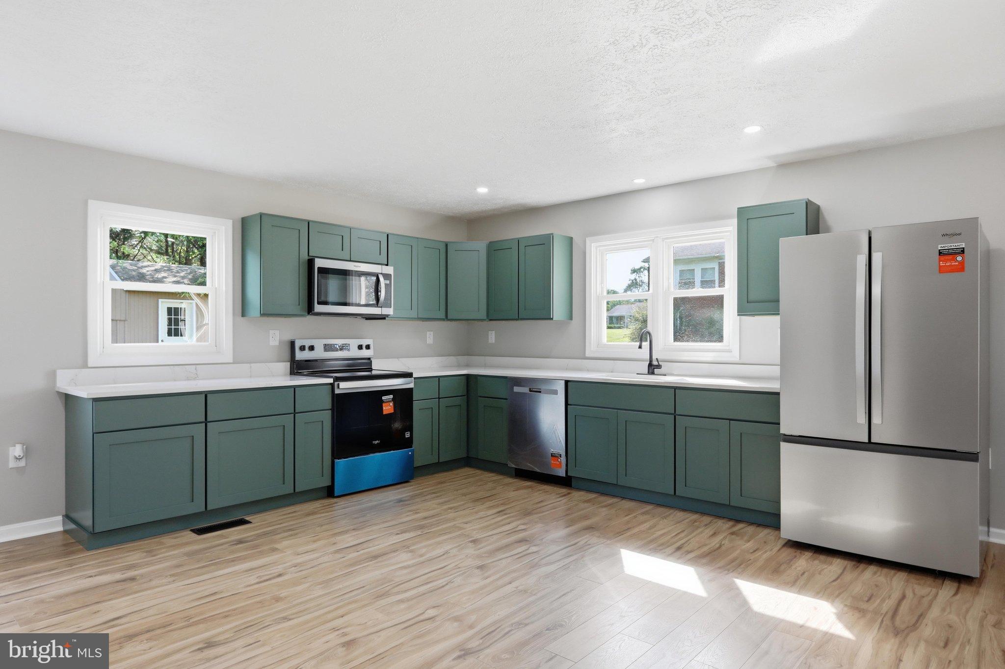 2 MASSANUTTEN PLACE