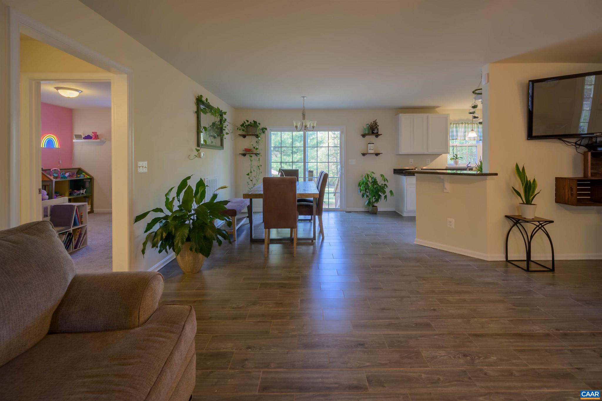 JACOBY JUNCTION - Residential