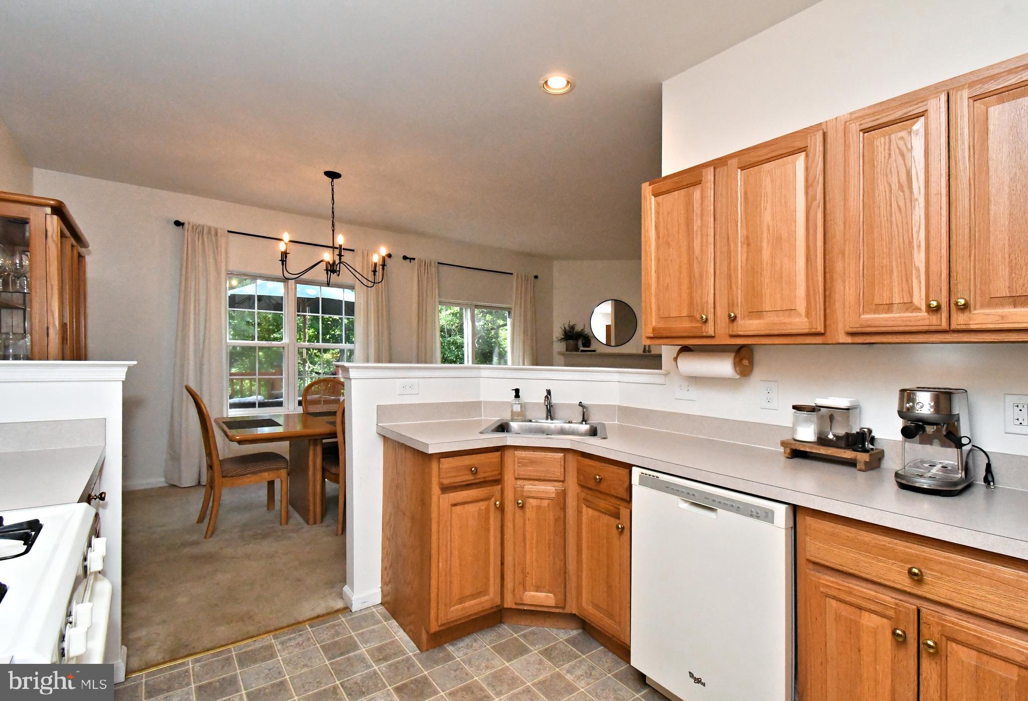 947 SHENKLE DRIVE