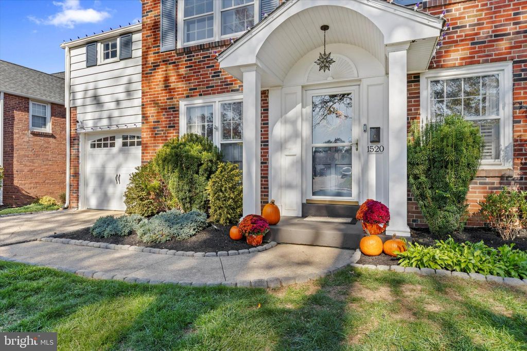 Photo of 1520 Chatham Road, CAMP HILL, PA 17011 (MLS # PACB2047820)