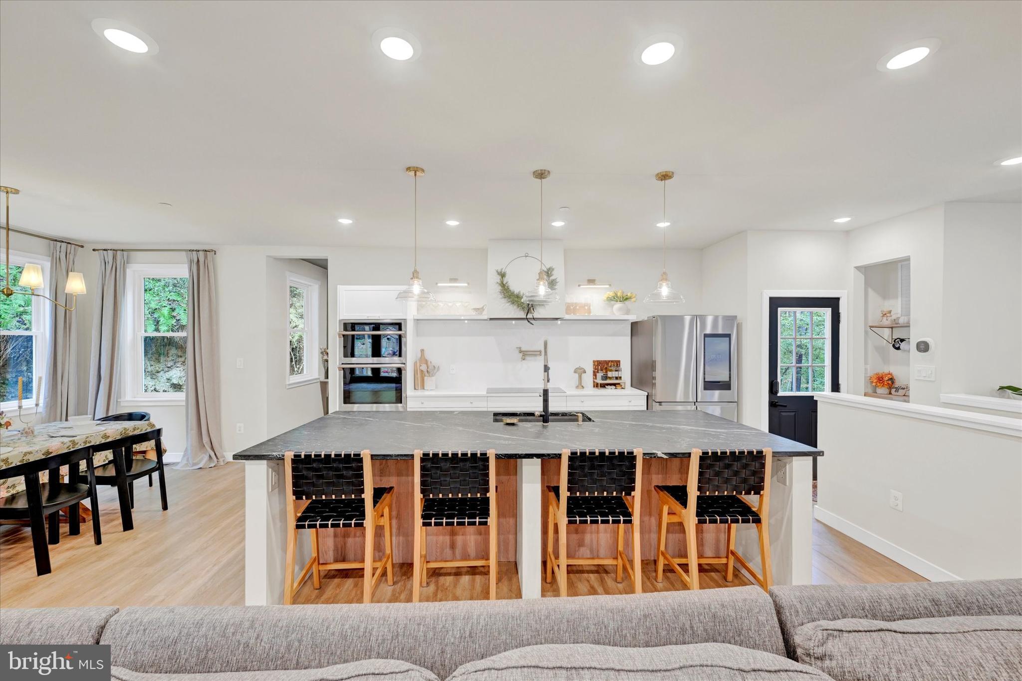 GLEN ARM - Residential