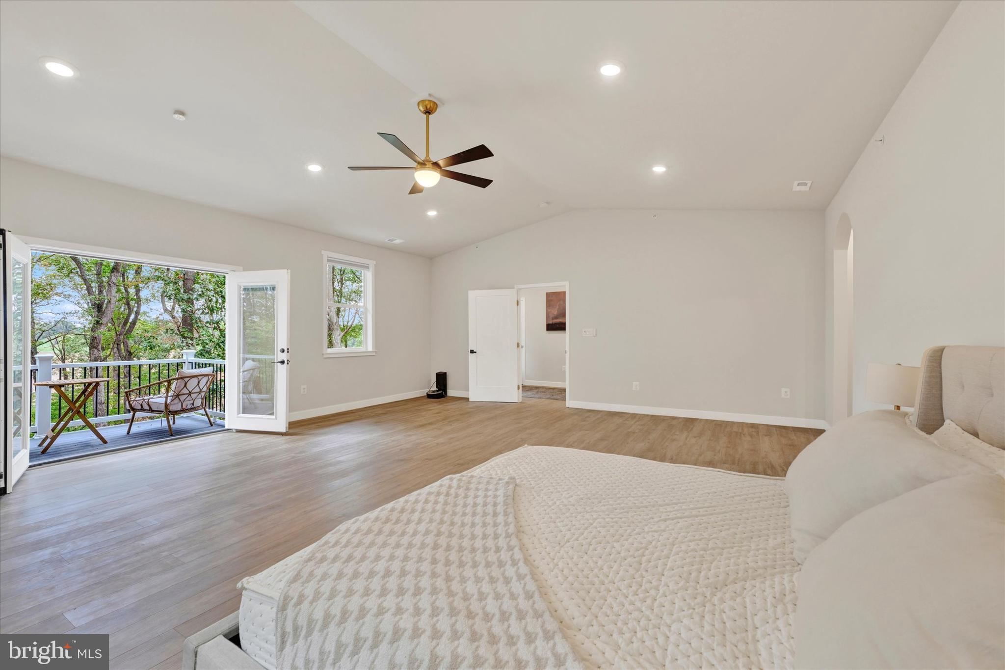 GLEN ARM - Residential