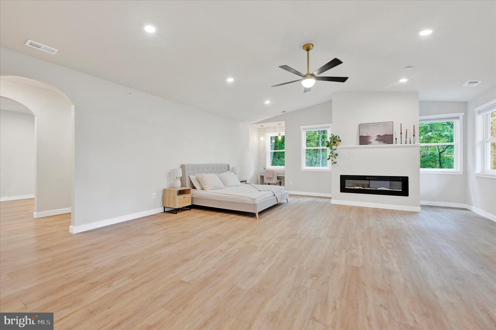 GLEN ARM - Residential