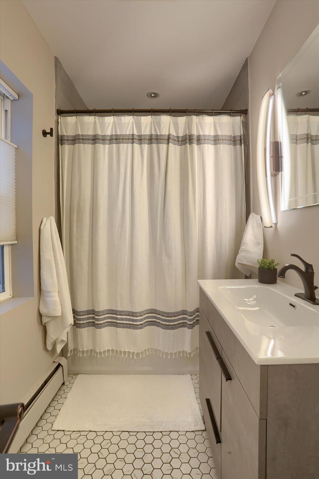 CAMP HILL BOROUGH - Residential