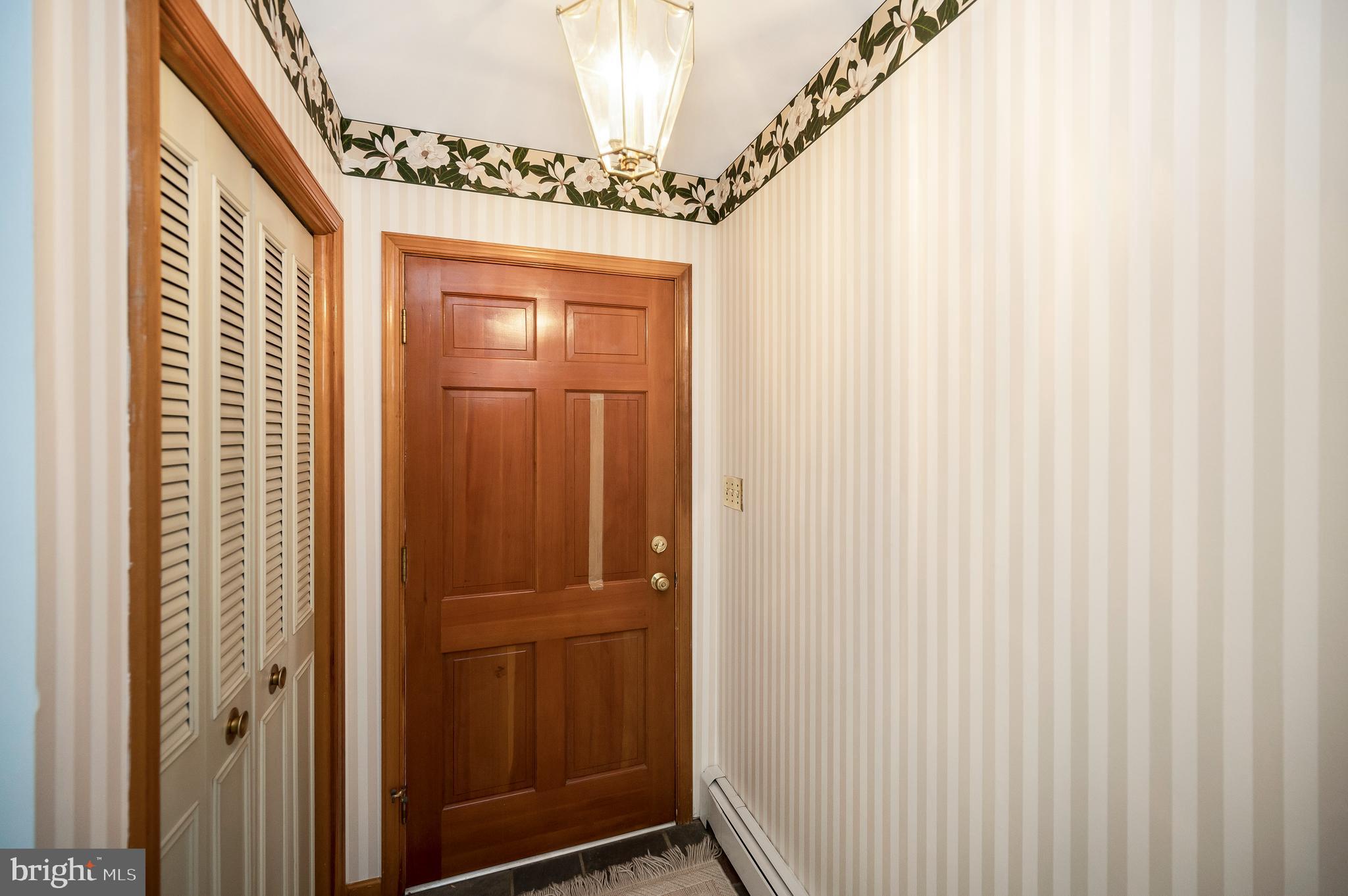 857 MOUNTAIN VIEW ROAD