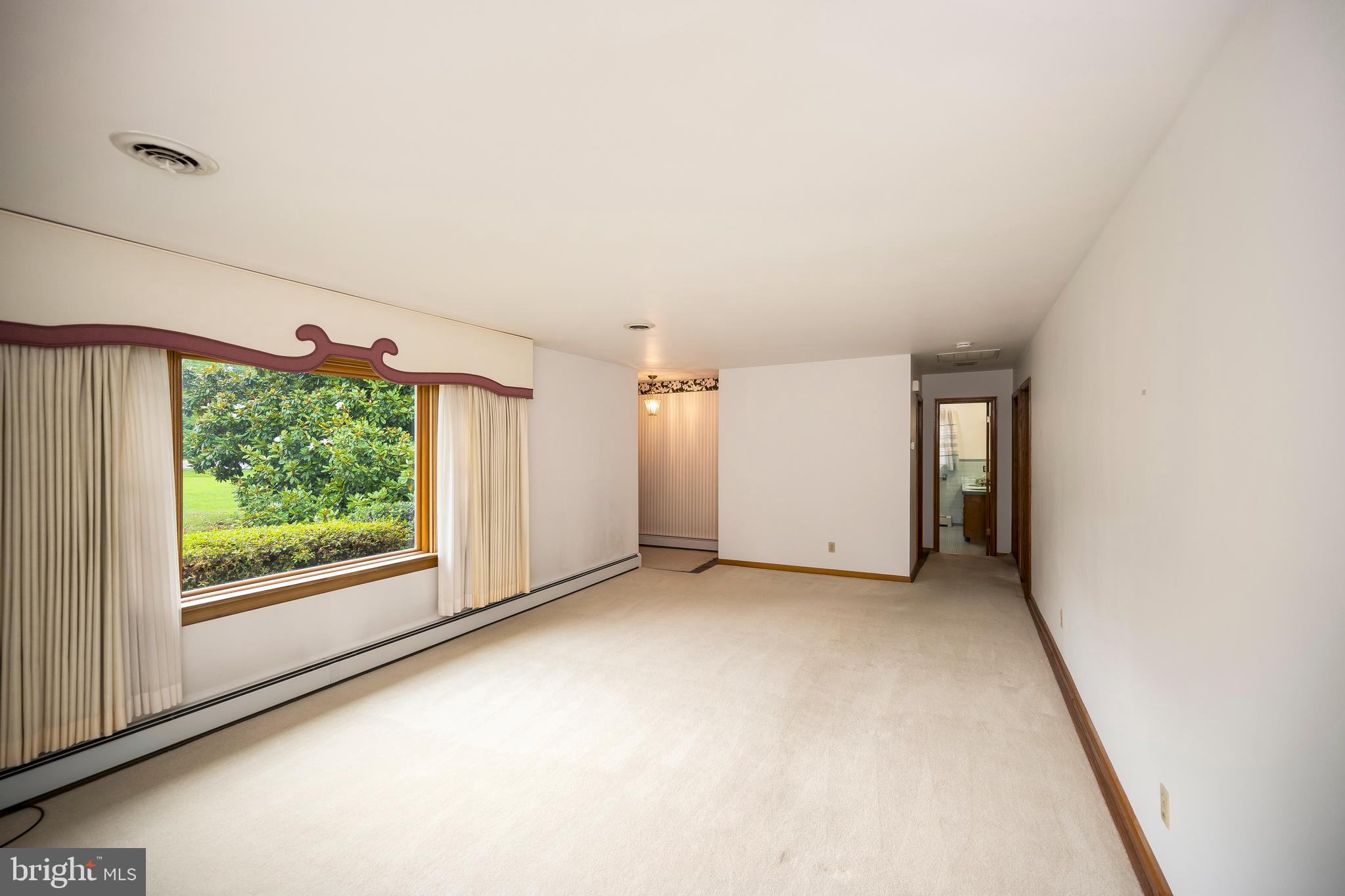 857 MOUNTAIN VIEW ROAD