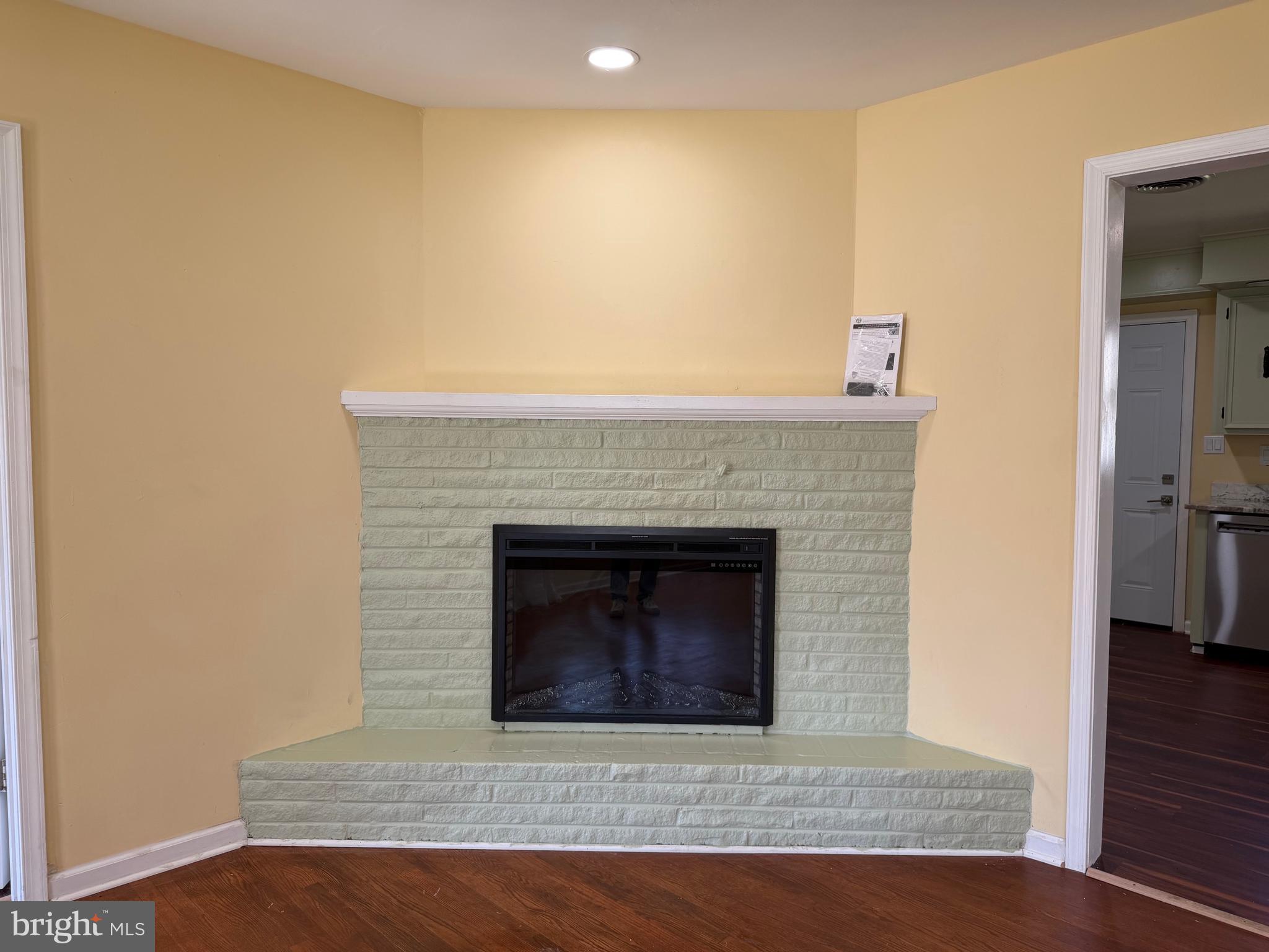 NORTH END - Residential