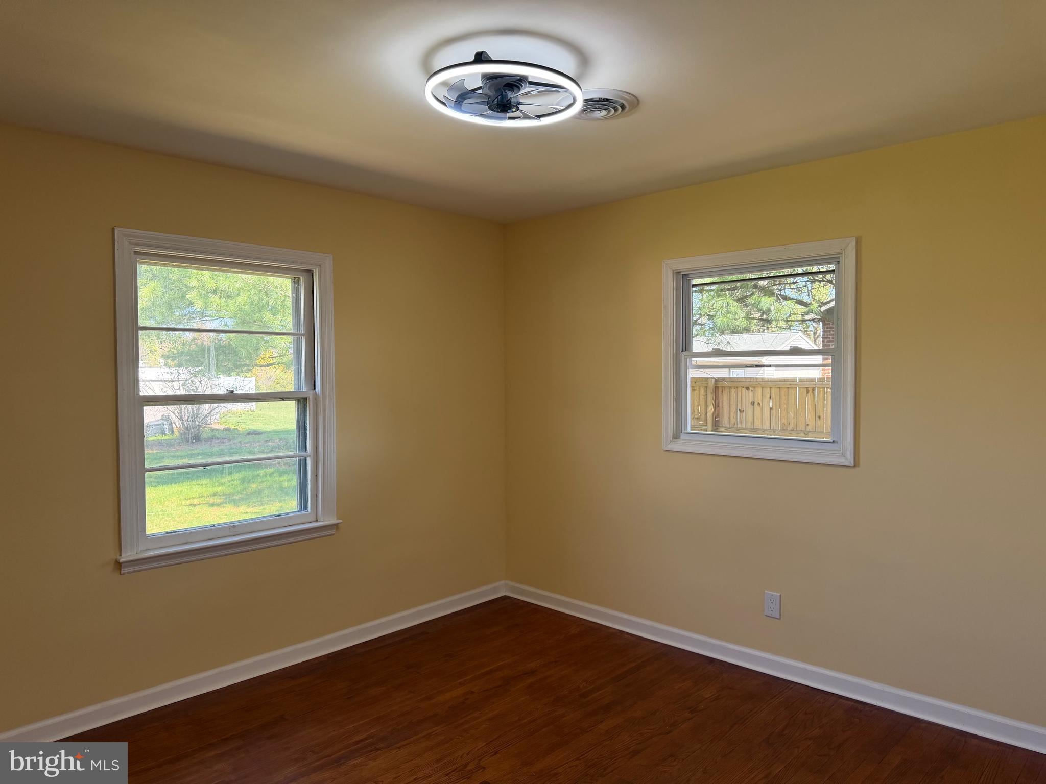 NORTH END - Residential