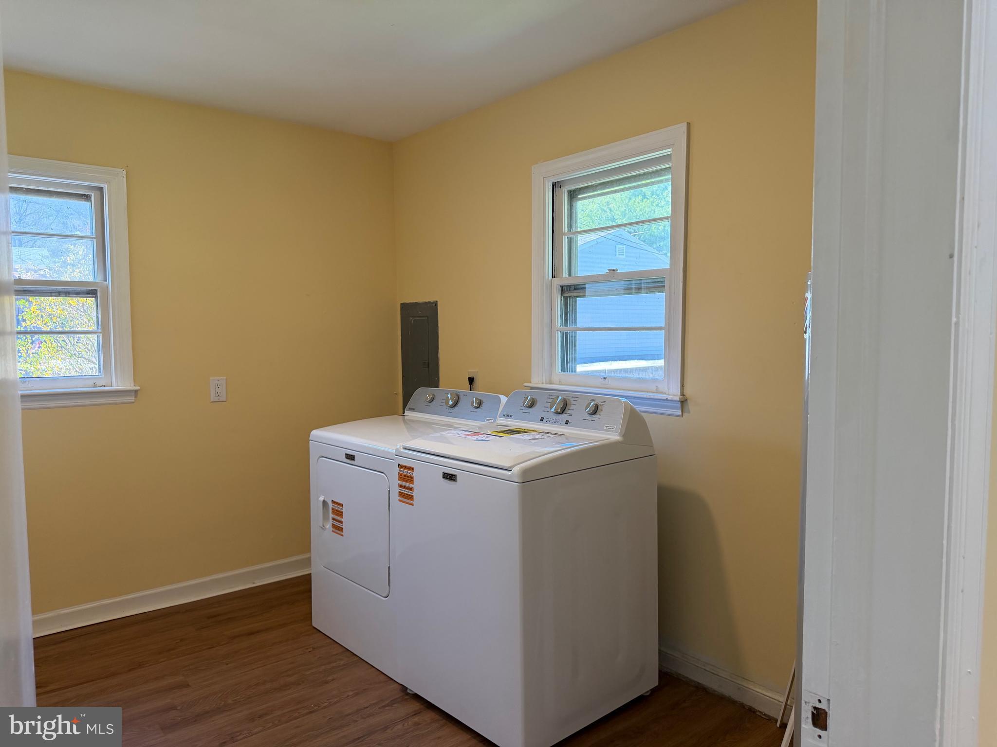 NORTH END - Residential