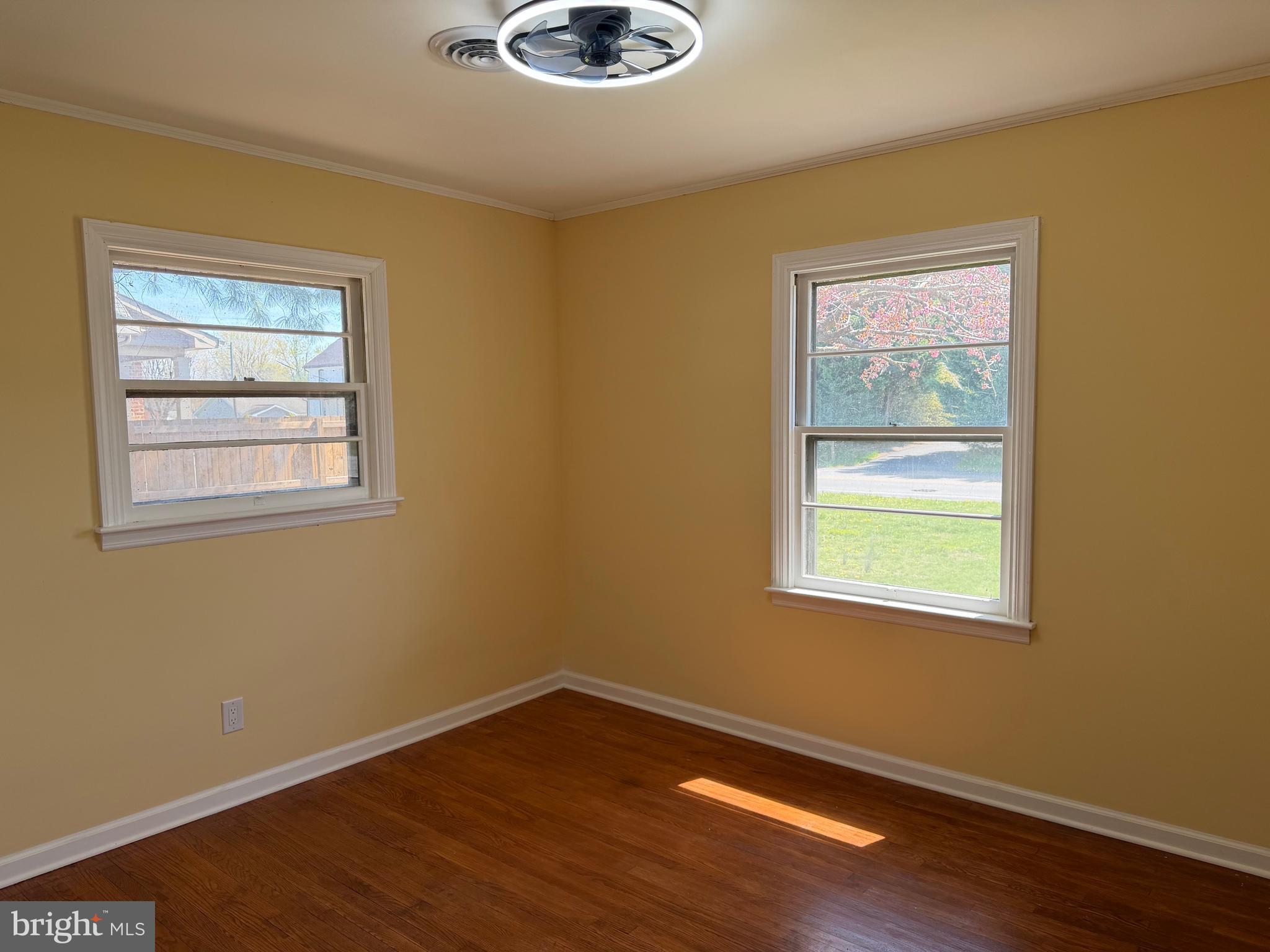 NORTH END - Residential