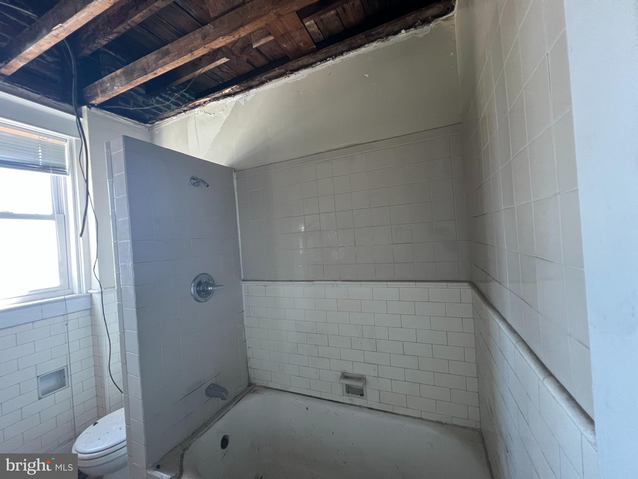 MONDAWMIN - Residential