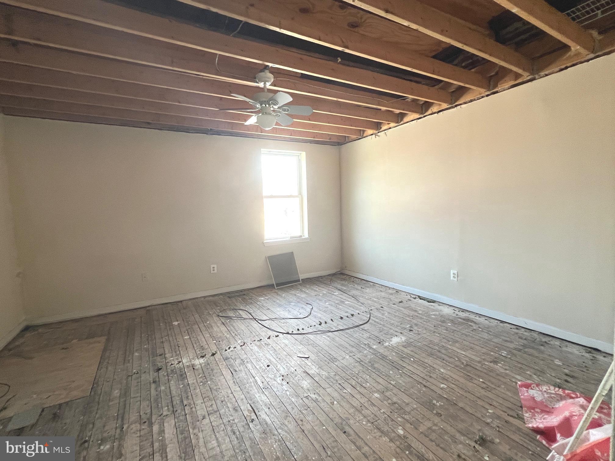 MONDAWMIN - Residential