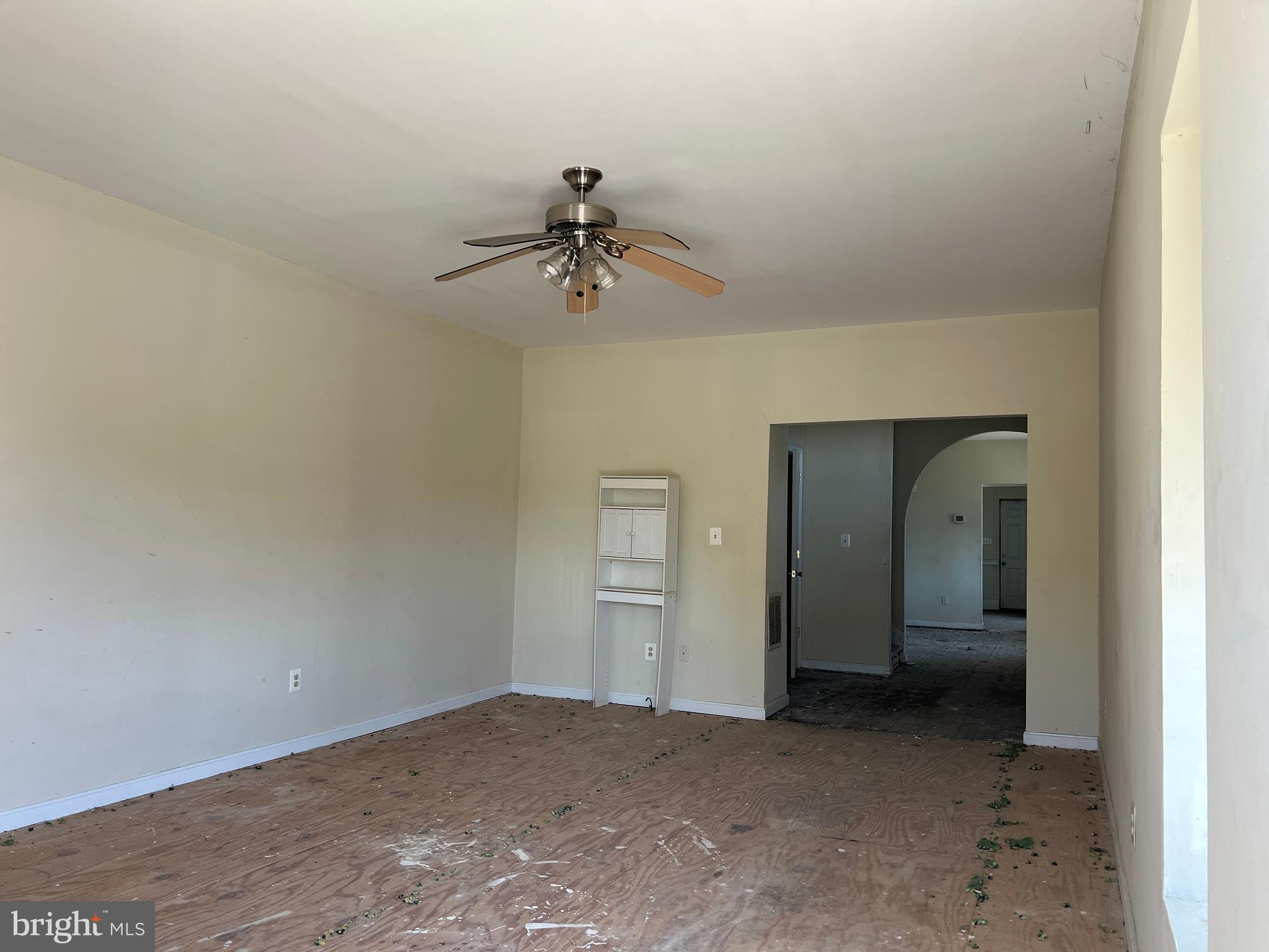 MONDAWMIN - Residential