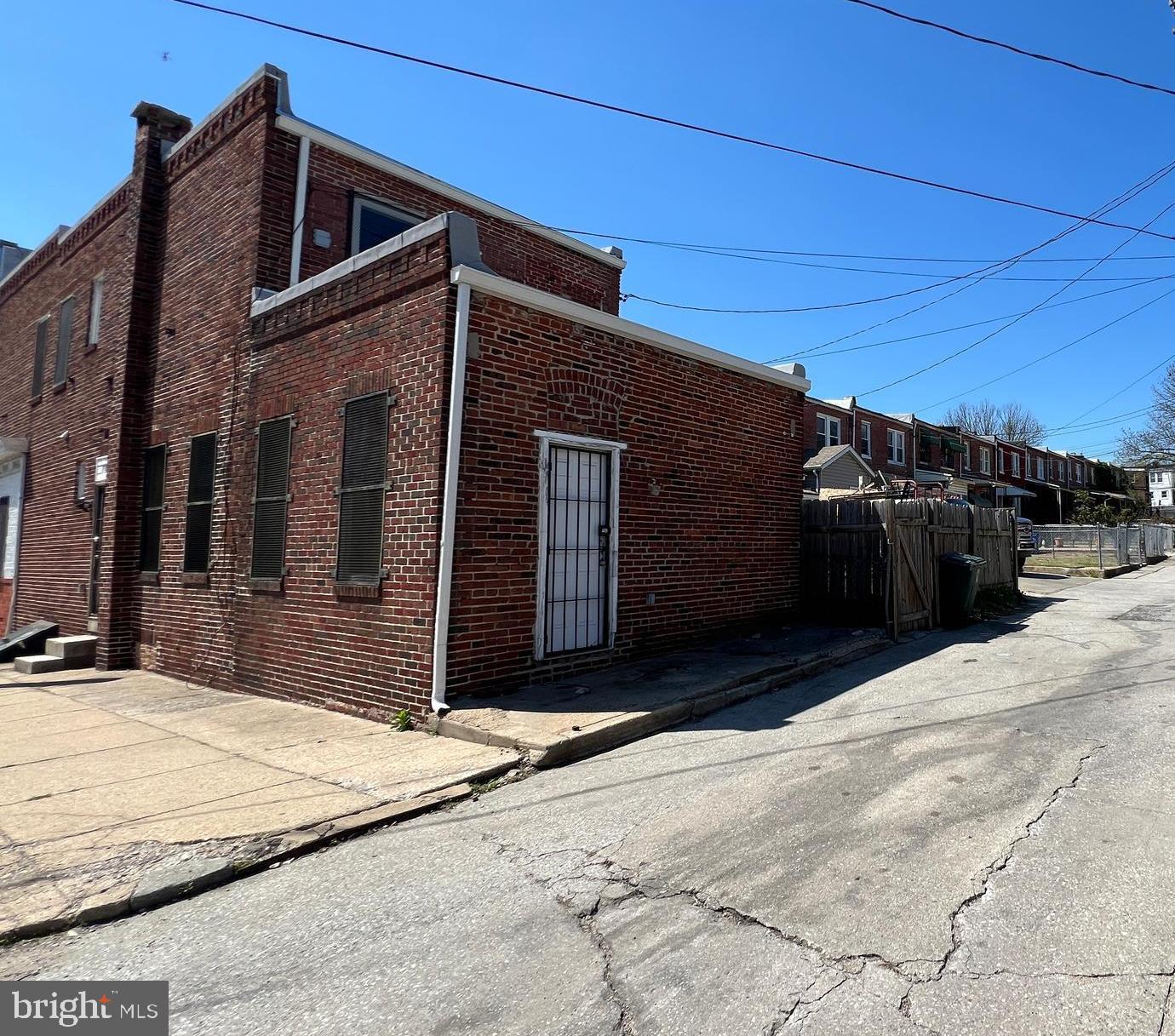 MONDAWMIN - Residential