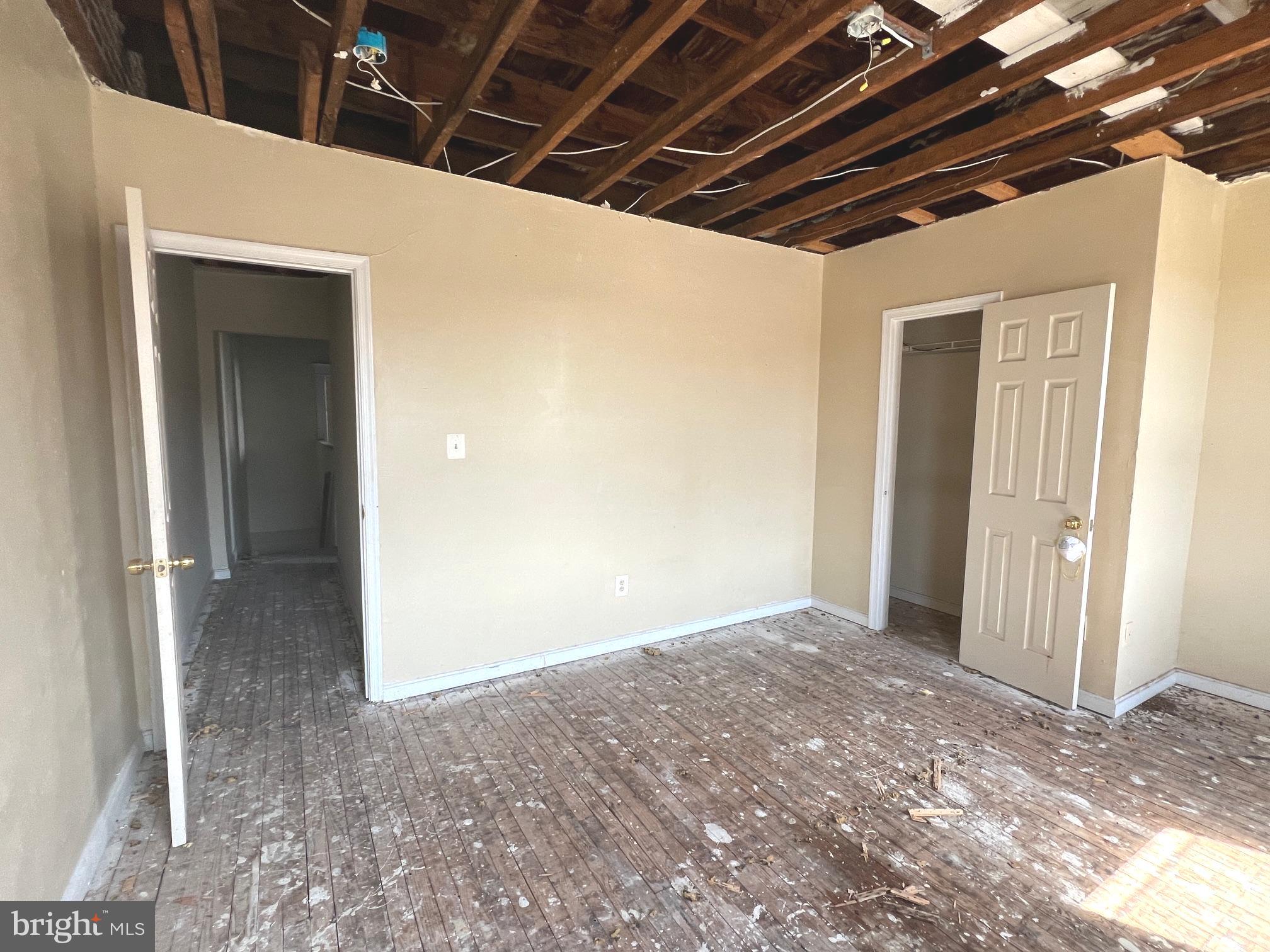 MONDAWMIN - Residential