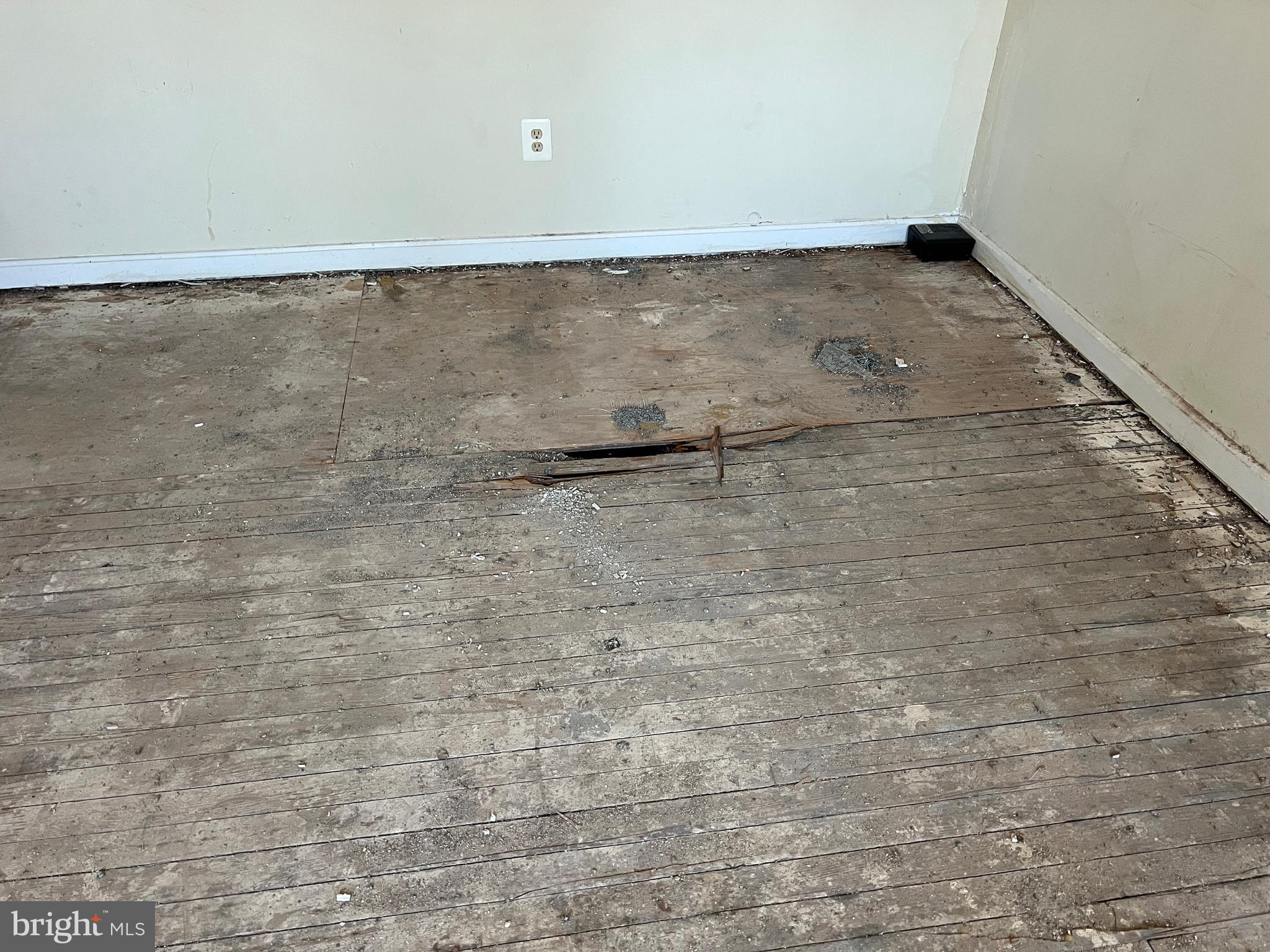 MONDAWMIN - Residential