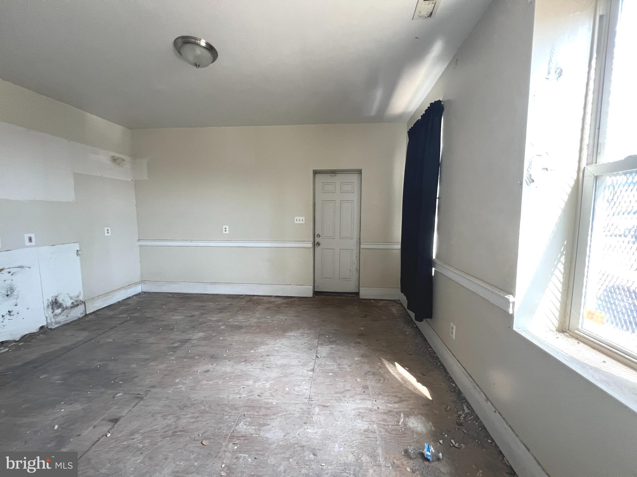 MONDAWMIN - Residential