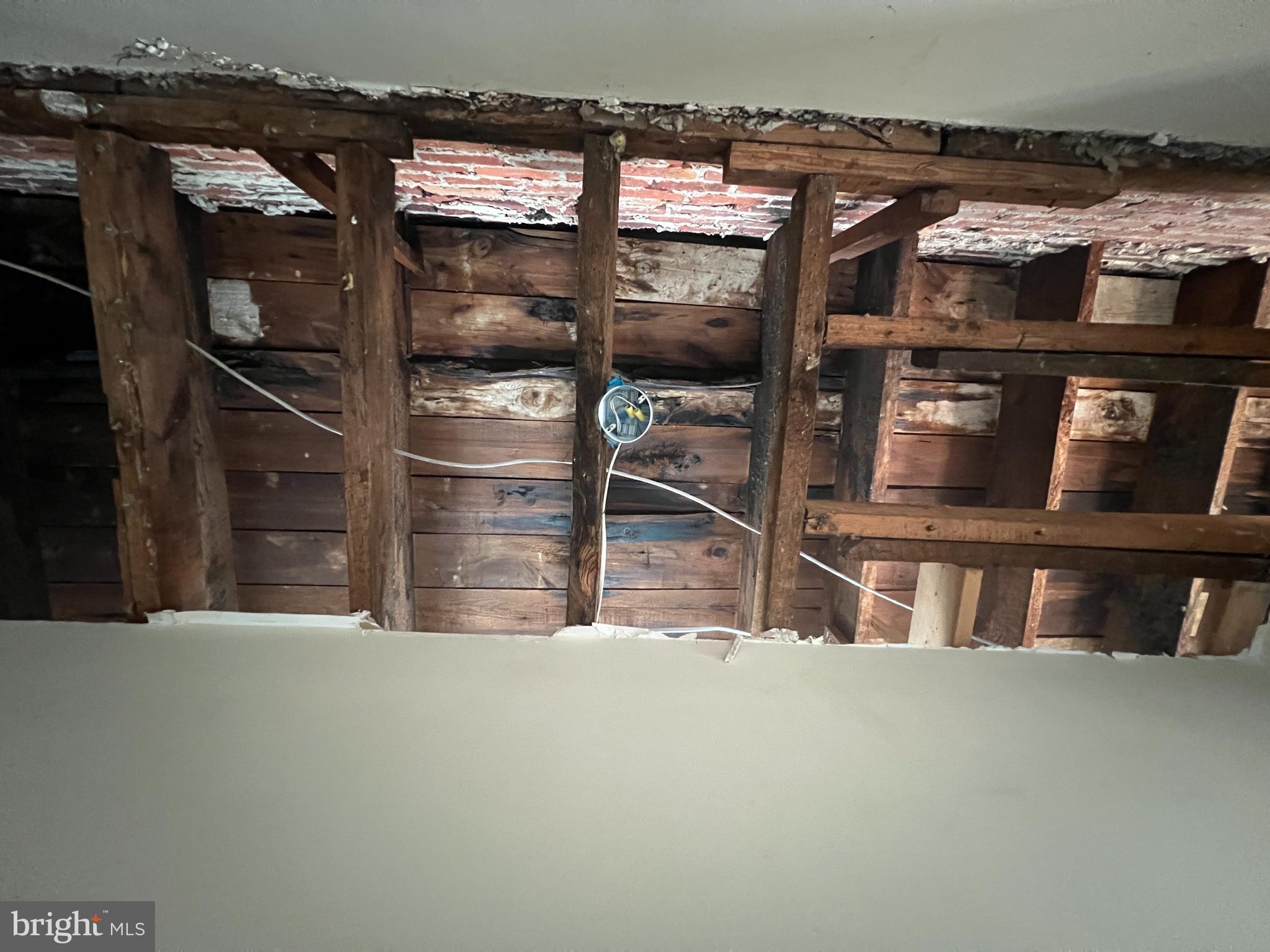 MONDAWMIN - Residential